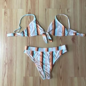 Billabong Two Piece swimsuit